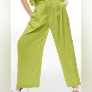 Eloquii Vibrant Green Wide-Leg Pants #plussize
